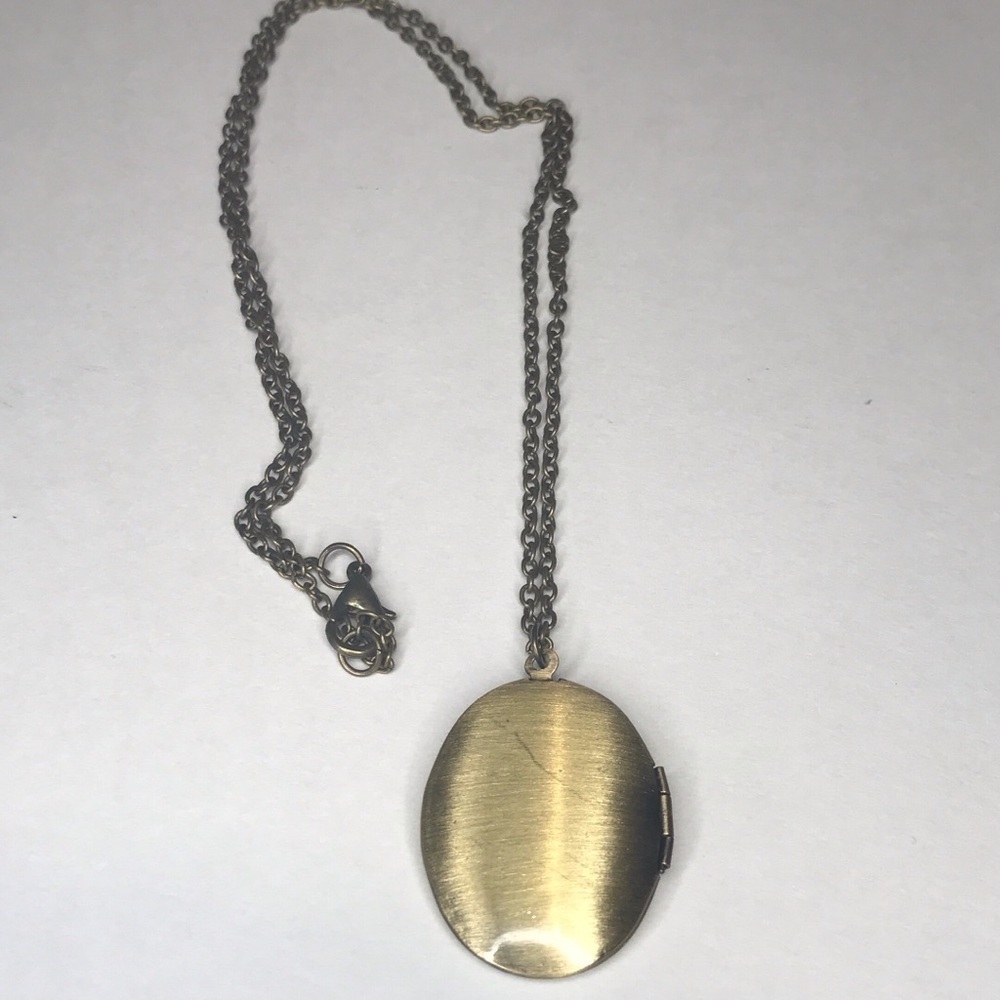 𝅺antiqued bronze flower leaf‎ Photo Locket. - Picture 8 of 9